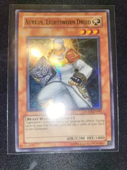 Aurkus, Lightsworn Druid - LODT-EN081 - Super Rare - Unlimited - NM/M - Image 1