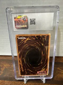 Yugioh Drytron Meteonis Draconids GEIM-EN029 Ultra Rare 1st Ed CGC 8.5 Graded - Image 3