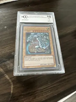 Yugioh Legendary Collection Blue-Eyes White Dragon Beckett 10 LC01-EN004 MINT - Image 4