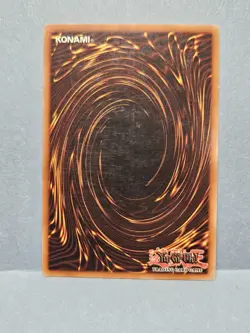 Yu-Gi-Oh Dark Magician SDY-006 Ultra Rare Holo Card LP Condition 2002 - Image 2