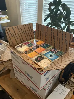 Pokemon - Bulk Lot 16+ lbs, 4,200+ Cards - Image 2