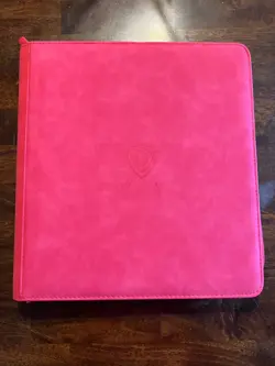 RED Deoyibu Trading Card 12-Pocket Side Loading Zip Binder - Image 1