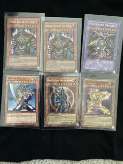 Yu-Gi-Oh Collection Lot, Blue Eyes White Dragon, Dark Magician, Many Rare cards - Image 5