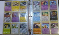 Pokemon Card Binder - 200 Cards - Mixed Lot, VERY GOOD+ VINTAGE, HOLOS & RARES!! - Image 4