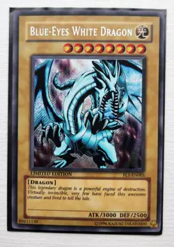 Yugioh! LP Blue-Eyes White Dragon - FL1-EN001 - Secret Rare - Limited Edition - Image 1