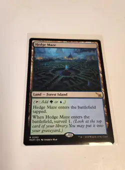 Hedge Maze Murders at Karlov Manor Regular - Image 1