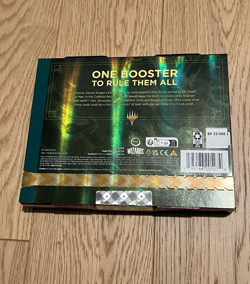 Magic The Gathering Herr der Ringe UNIVERSES BEYOND Middle Earth OMEGA BOX - Image 2