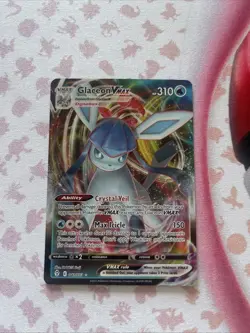 Pokemon TCG Glaceon VMAX Evolving Skies Holo Ultra Rare Card 041/203 - Image 1