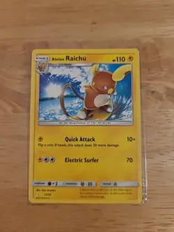 Pokemon TCG - Alolan Raichu - 17/30 - Alolan Raichu Trainer Kit - LP - Image 1