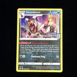 Houndoom SWSH090 Stamped Prerelease Black Star Promo 111 Sw & Sh (NM) Pokemon - Image 1