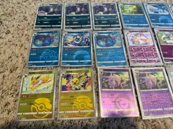 Pokemon Masterball and Mix Holo Eevee Eeveelution Umbreon 24 Card Lot NM - Image 5