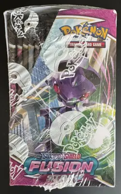 Pokemon TCG: Sword & Shield - Fusion Strike Booster Box Sealed (English) - Image 2