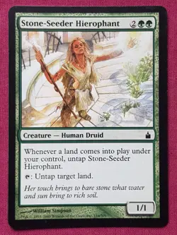 Magic The Gathering RAVNICA CITY OF GUILDS STONE-SEEDER HIEROPHANT card MTG - Image 1