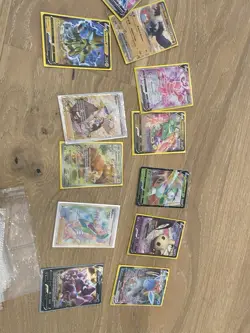 Pokemon Card Binder Lot - Nearly Full! 400+ Cards, 14+ Guaranteed good cards - Image 3
