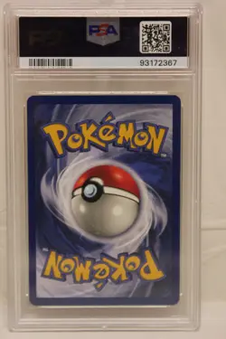 Pokemon TCG Zapdos 1st Edition Fossil 1999 Card #30/62 Non-Holo PSA 8 NM J51 - Image 4