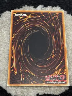 Blue-Eyes White Dragon - GFP2-EN175 - Ghost Rare - 1st Edition x1 Lightly Played - Image 2