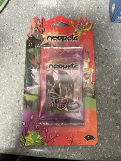 NEOPETS BATTLE FOR MERIDELL 8 CARD TCG BOOSTER PACK, NEW & UNOPENED - Image 1