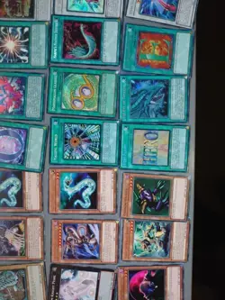 Yugioh 80 Card lot bundle includes rareU shiny stuff, exact as pictured YUG28 - Image 3