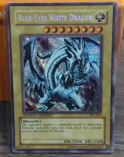 Blue-Eyes White Dragon BPT-003 2002 Limited Edition Error Reverse Pattern - Image 1