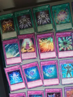 Yugioh 60 Card lot bundle includes rareU shiny stuff, exact as pictured YUG34 - Image 5