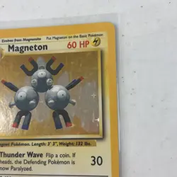 Magneton 9/102 Pokemon Card Base Set Holo WOTC 1999 LP / NM Rare - Image 4