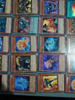 Yugioh 80 Card lot bundle includes rareU shiny stuff, exact as pictured YUG16 - Image 4