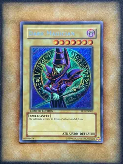 Yugioh Dark Magician FL1-EN002 Secret Rare Limited Edition LP - Image 1