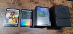 MTG Warhammer 40,000: Necron Dynasties Commander Deck With Deck Box & Sleeves - Image 1