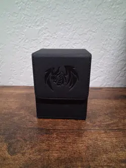 MTG Warhammer 40,000: Necron Dynasties Commander Deck With Deck Box & Sleeves - Image 4