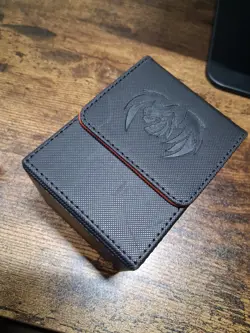 MTG Warhammer 40,000: Necron Dynasties Commander Deck With Deck Box & Sleeves - Image 5