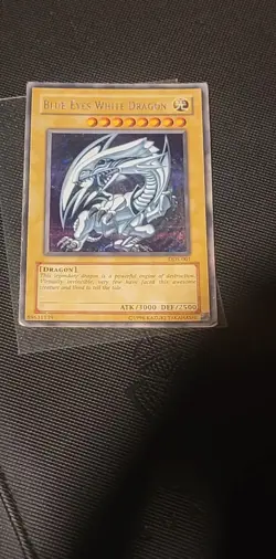 Yu-Gi-Oh! Blue-Eyes White Dragon Dark Duel Stories Promo DDS-001 - Image 2