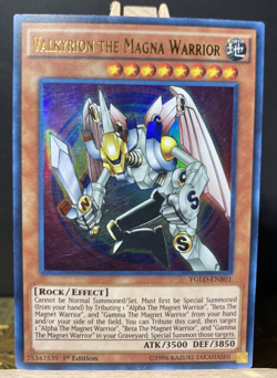 Valkyrion the Magna Warrior YGLD-ENB01 King of Games: Yugi's Legendary Decks 1st - Image 1
