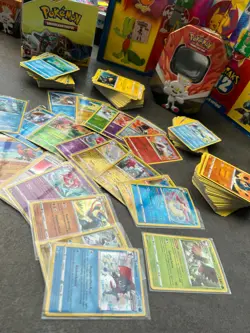 100 POKEMON CARDS - COLLECTION - ORIGINAL - HOLOS - SWORD & SHILD - ENGLISH BULK - Image 2