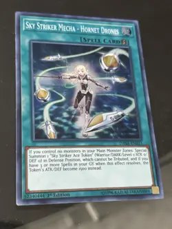 Sky Striker Mecha - Hornet Drones DASA-EN033 1st Super Rare NM Yugioh Card - Image 1