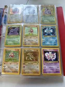 Pokemon Collection Vintage WoTC Original Lot of Cards Holos w/ Binder Pages - Image 4