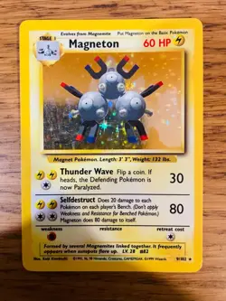 NEAR MINT! Magneton (9/102) Holo Base Set Pokemon Card! FAST & FREE P&P! - Image 1