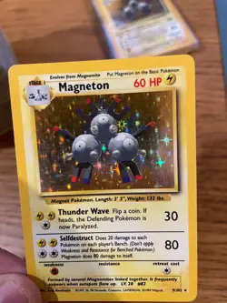 NEAR MINT! Magneton (9/102) Holo Base Set Pokemon Card! FAST & FREE P&P! - Image 3