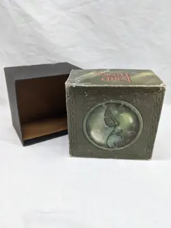 **EMPTY BOX** The Lord Of The Rings Trading Card Game Deck Box - Image 1