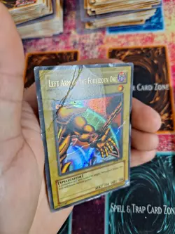 Yu-Gi-Oh! Left Arm of the Forbidden One LOB-123 Ultra Rare OG Unlimited HP - Image 3