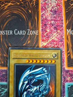 Yu-Gi-Oh! TCG Blue-Eyes White Dragon SDK-001 Ultra Rare Unlimited MP b2/ - Image 3