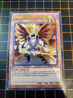 DARKLORD UKOBACK DUSA-EN022 Ultra Rare 1st Ed. YuGiOh! TCG NM With Top Loader - Image 3