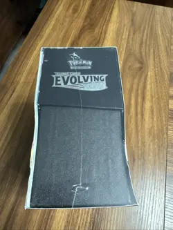 Pokemon Sword & Shield Evolving Skies Elite Trainer Box - Moonbreon - ETB SEALED - Image 2
