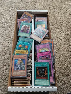 7 LB lot of Yu-Gi-Oh Cards Holos/Commons/Rares Includes Vintage/1st Ed/Unlimited - Image 2