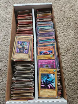 7 LB lot of Yu-Gi-Oh Cards Holos/Commons/Rares Includes Vintage/1st Ed/Unlimited - Image 4