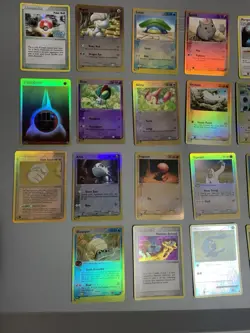Lot Of 27 Vintage Pokemon Holo And Reverse Holo Cards - Image 3