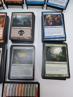 Magic The Gathering Innistrad 1993 Trading Cards 300 Lot FOIL INCLUDED - Image 5