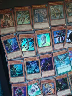Yugioh 80 Card lot bundle includes rareU shiny stuff, exact as pictured YUG11 - Image 3