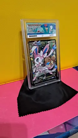 Pokemon Card - Sylveon EX RC32/RC32 Generations Full Art Radiant Collection PSA9 - Image 2