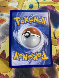 Pokemon Minccino RC18/RC25 Radiant Collection Holo BW Legendary Treasures - Image 2
