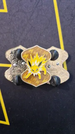 Official Pokemon Pin Badges Jolteon, Flareon & Vaporeon VMAX Collection Pins - Image 3